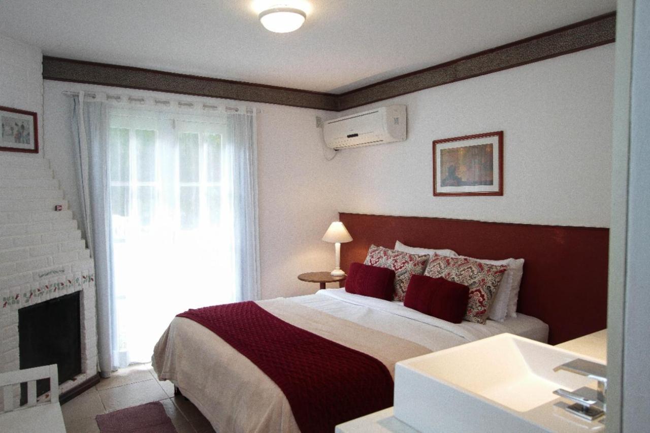 Hotel Pequena Suecia Penedo  Pokoj fotografie