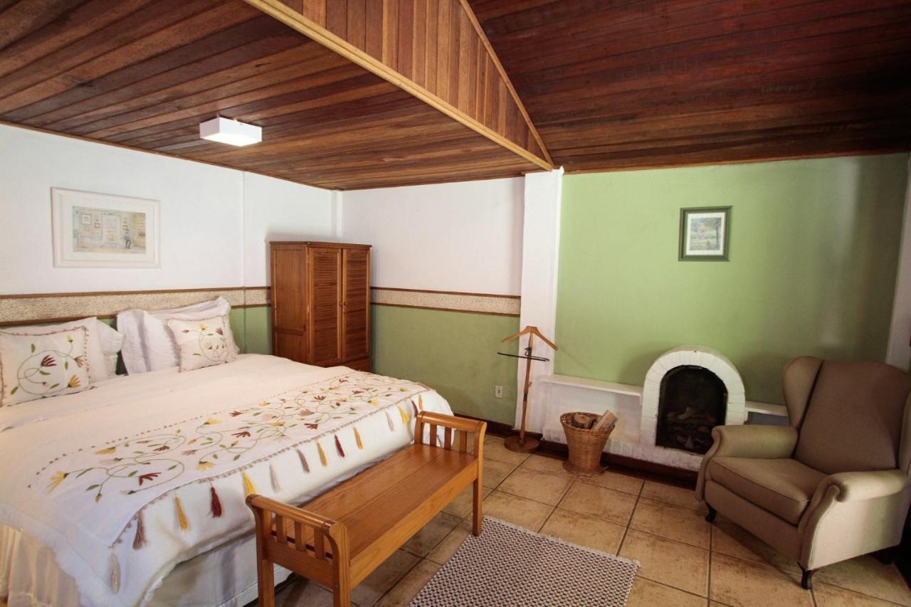 Hotel Pequena Suecia Penedo  Pokoj fotografie